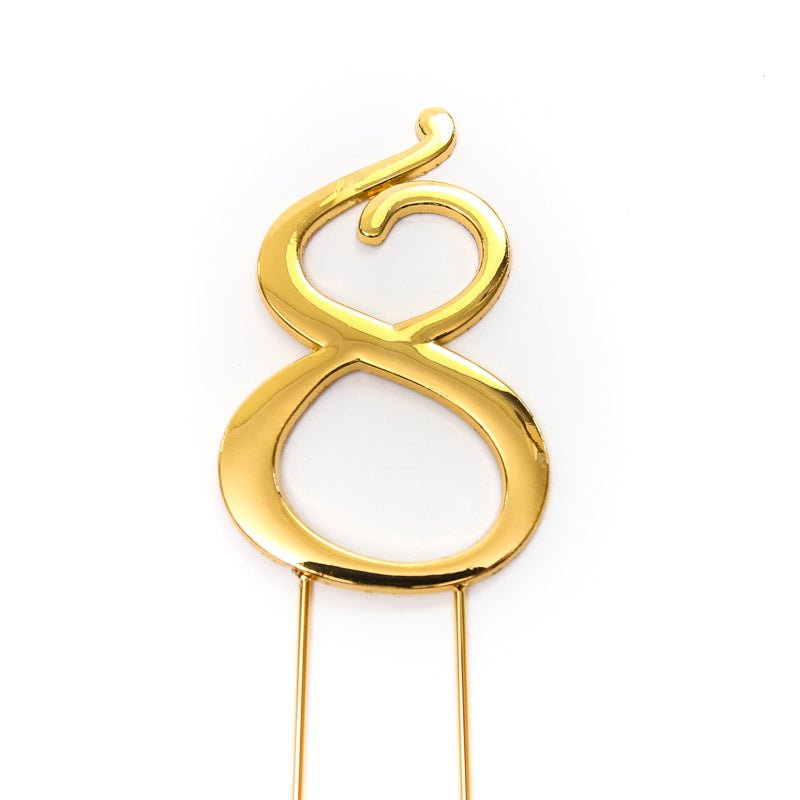Metal cake topper with the number 8 in Gold