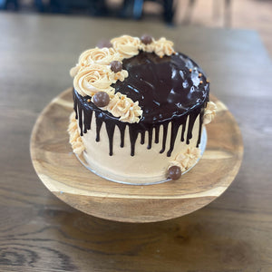 Chocolate Mud & caramel Cake by Sweet Creations, Blenheim, New Zealand
