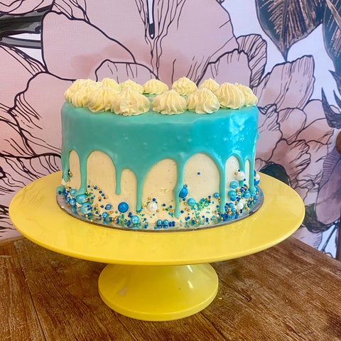 blue-drip-sprinkle-cake-from-sweet-creations-marlborough-nz
