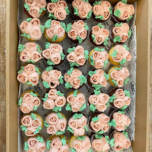 Pretty mini cupcake box from Sweet Creations in Marlborough, NZ